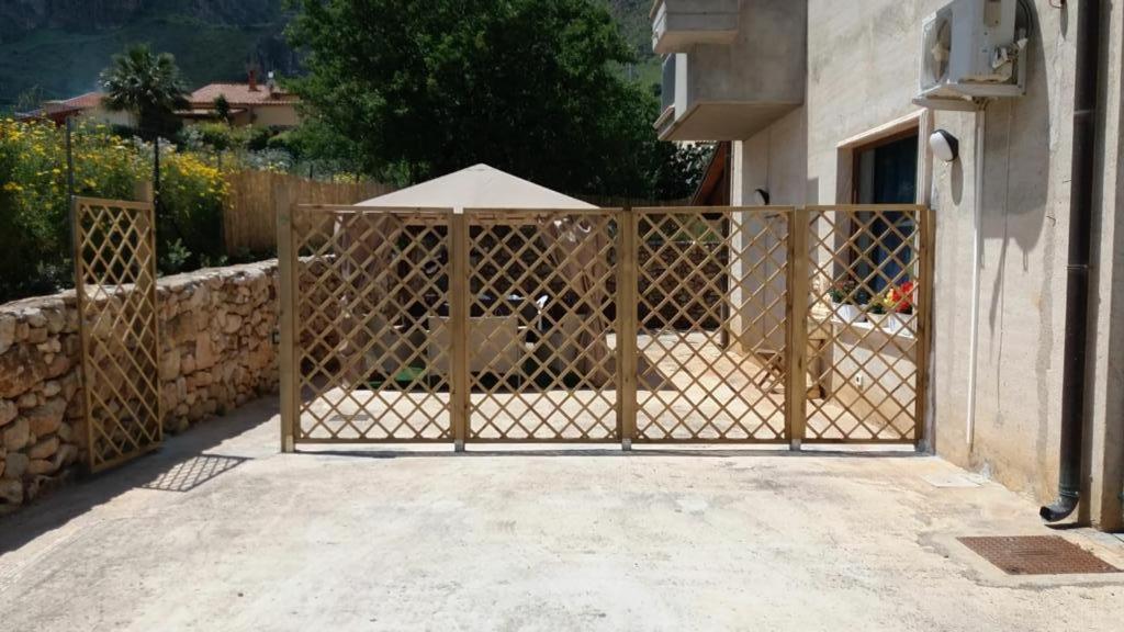 Appartamento In Villa Splendente Castellammare del Golfo Bagian luar foto